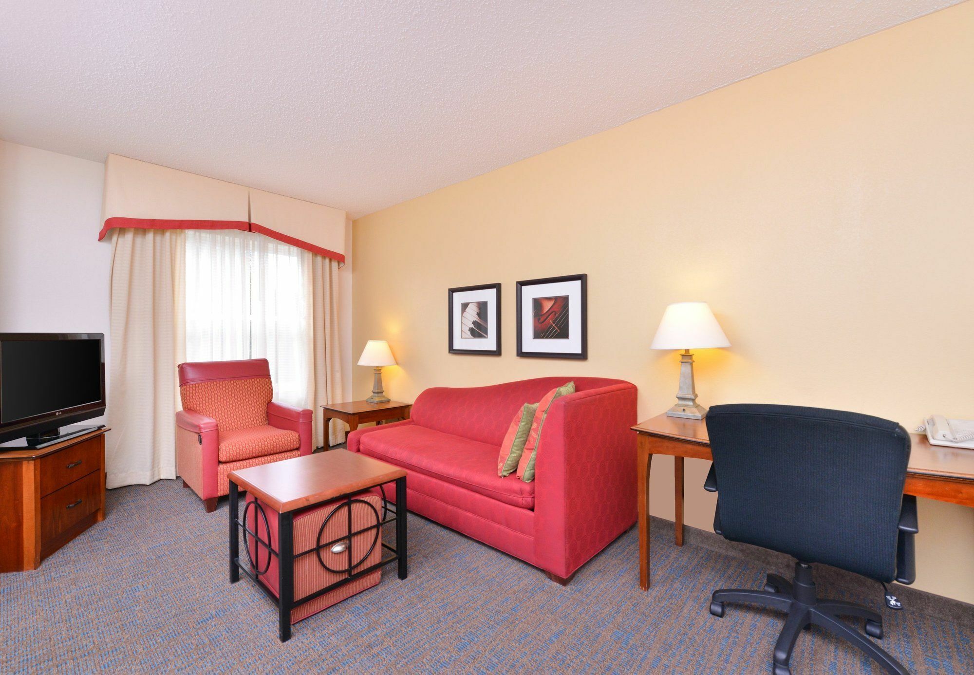 Baltimore 3* White Marsh